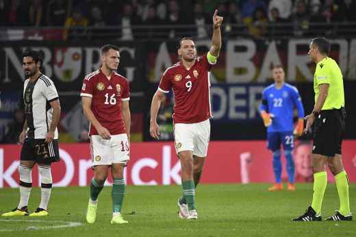 Német-magyar - Szalai Ádám csodagóljával győzelem Lipcsében, biztos a bennmaradás