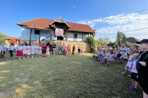 Kezdetét vette a XXVI. avasújvárosi Néptánc- és Népzenei Tábor