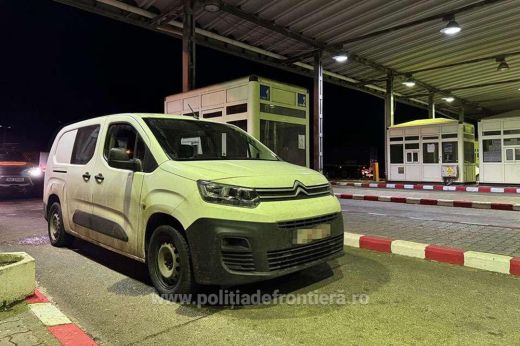 A belga hatóságok által körözött autót foglaltak le a petei határátkelőnél