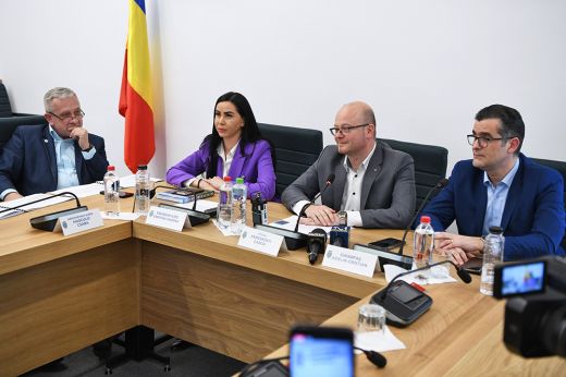 Fejlődik a város! Megtartotta a 2022-es évre vonatkozó évértékelőjét Kereskényi Gábor polgármester