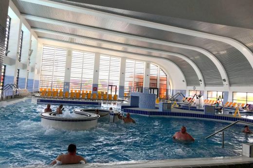 Csobbanásra fel! Hétfőn újra nyit az Aquastar
