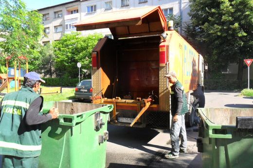 Az áremelkedések miatt drágább lesz a hulladékelszállítás is Szatmárnémetiben