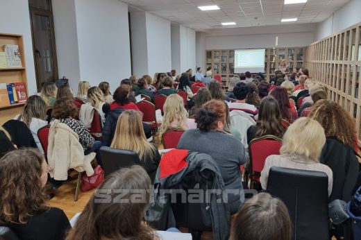 Könyvbemutató: „Tervezés a bölcsődében“ - az új módszertani segédanyag gyakorlati segítséget jelenthet a bölcsődei oktatók számára