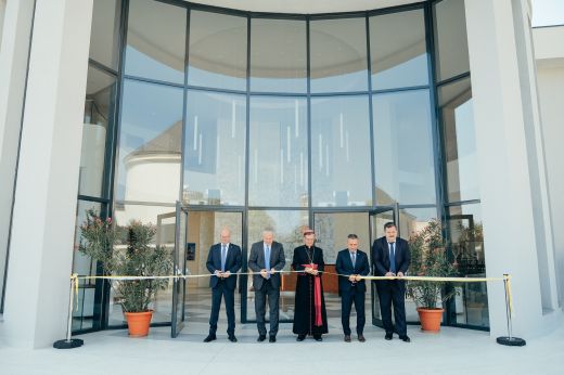 Átadták a Megmaradás Házát Szatmárnémetiben - Fotógaléria