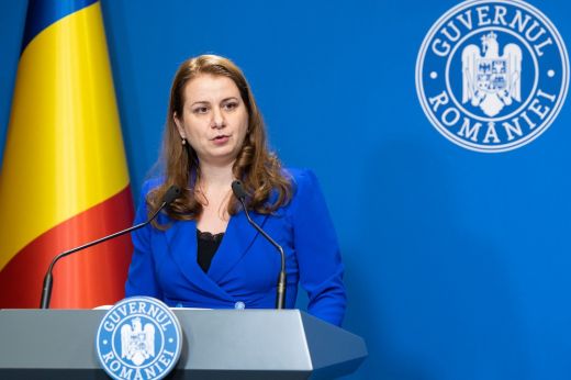 A tanárok teljesítmény alapú bérezéséről egyeztetett az oktatási miniszter a tanügyi szakszervezetek képviselőivel