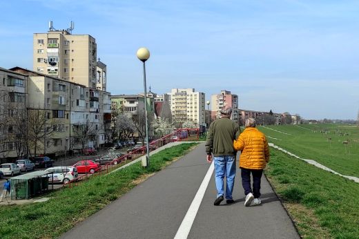 Fontos hír az idősek számára: október elsejétől egyetlen 3000 lej alatti nyugdíj sem lesz adóköteles