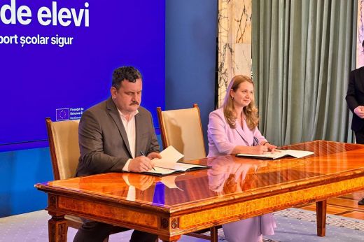 Elektromos iskolabuszok: aláírták a finanszírozási szerződést