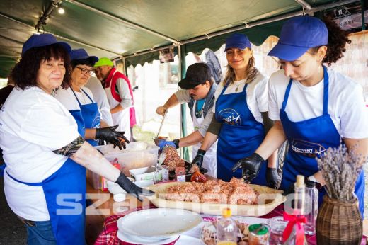 Szombaton szervezi meg az idei Kolbásztérinbábát és Hagyományok napját a Borókagyökér Egyesület