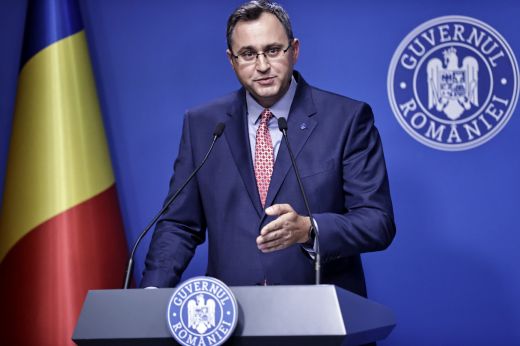 A miniszterelnök betért egy üzletbe meggyőződni arról, hogy van hatása az élelmiszerár-csökkentő rendeletnek