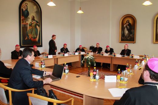 Szatmárnémetiben ülésezik a Romániai Püspökök Konferenciája
