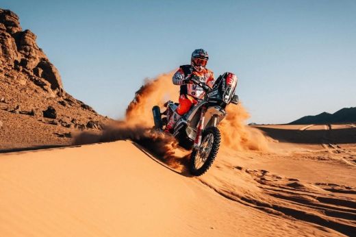 Két nap múlva startol a Dakar: Gyenes Mani az utolsó simításokat végzi