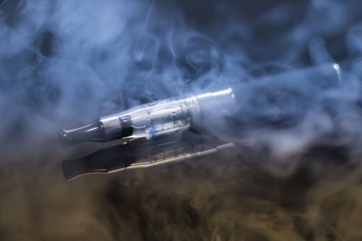 A WHO szerint hamis bizonyítékokkal népszerűsítik az e-cigarettákat a gyártók
