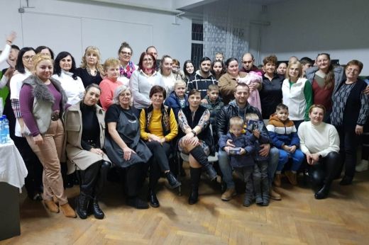 Minden ajándék! - év végi találkozó a Reménysugár program kezdeményezettjeinek