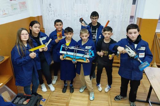 Sebesen zakatol a “Technika vonata“