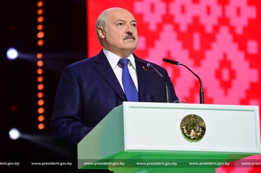 Lukasenka elrendelte a biztonsági erők mozgósítását Fehéroroszországban