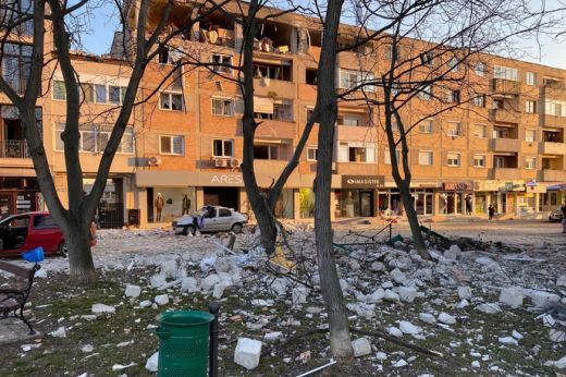 Rengeteg pénzre van szükség a nagykárolyi robbanásban megsérült tömbház helyreállításához
