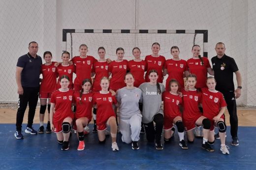 Kezdik a helyosztó tornát a kézilabdázó lányok