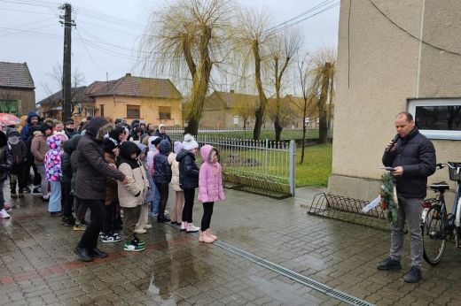 Fényi Istvánra emlékezett a szülőfalu