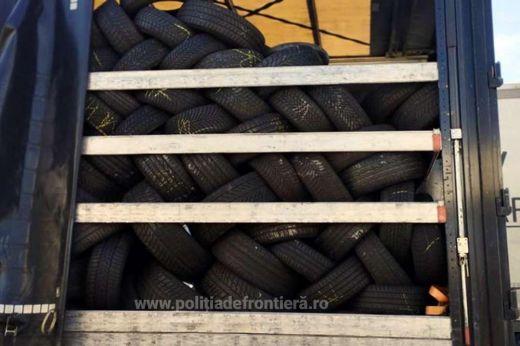 Ismét visszafordítottak egy kamionnyi hulladékot