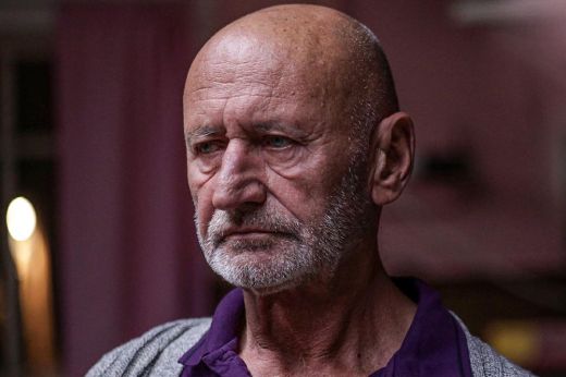Az állapotáról vallott a rákkal küzdő Reviczky Gábor: „A hatodik kemoterápia óta szédülök, ájulás előtti rohamaim vannak”