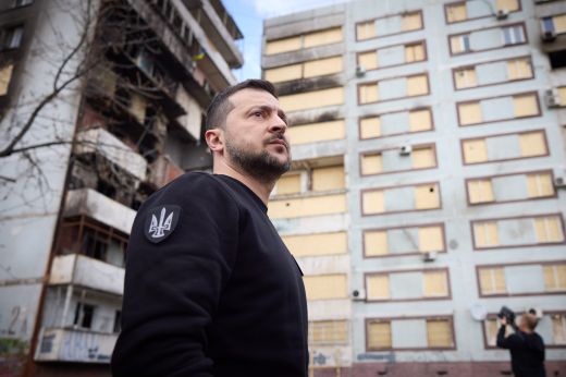Zelenszkij: Ukrajna az emberiséget fenyegető legnagyobb erőt állította meg egy éve