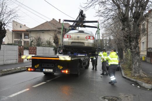Serény volt a lopóautó: 2023-ban több mint 1600 személyautót szállítottak el Szatmárnémetiben