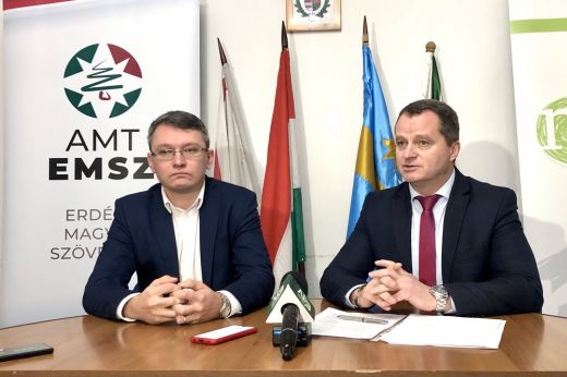 Tisztújítást ír ki az Erdélyi Magyar Szövetség Mezei János elnök távozása miatt