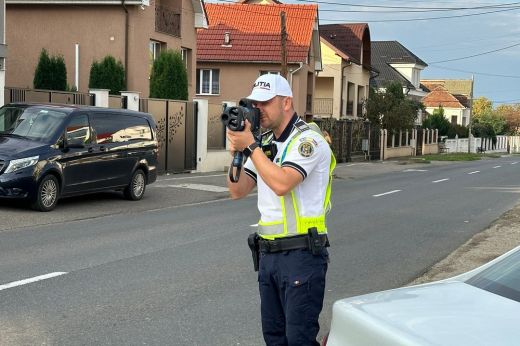 Se jogsi, se rendszám. Hamar lebukott a robogós