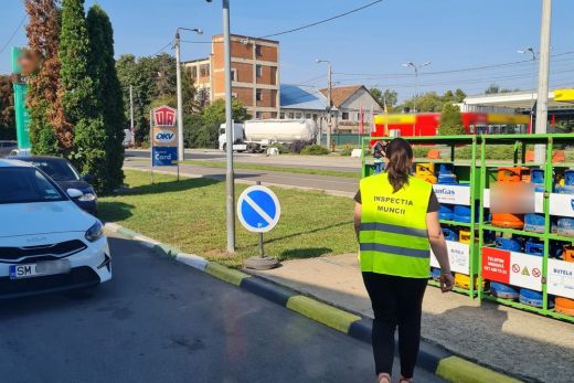 Benzinkutakat ellenőrzött a munkaügyi felügyelőség Szatmár megyében