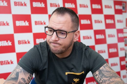 Curtis az utolsó pillanatban mondta le a koncertjét