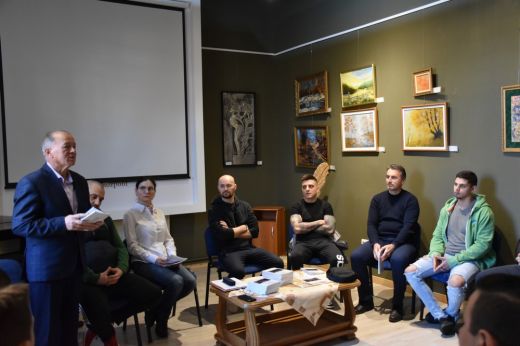 Nem mindennapi: irodalmi folyóiratot indítottak a szatmári börtönben