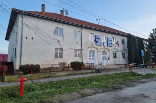 Költözik az egri önkormányzat. Megkezdődik a polgármesteri hivatalt felújítása