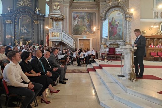 Szólítsuk meg együtt a reményt! Veni Sancte szentmisével nyitotta meg az új tanévet a Hám János Római Katolikus Teológiai Líceum