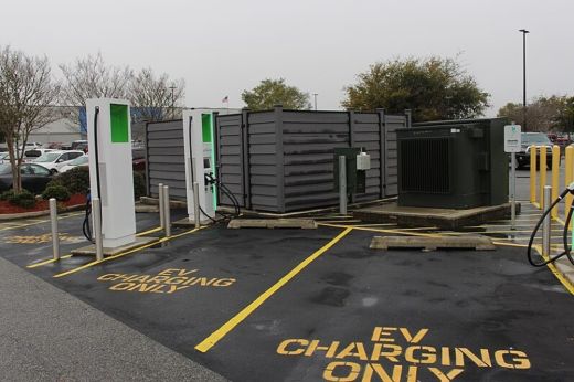 Pusztadaróc. Elektromosautó-töltőállomás létrehozására pályáztak