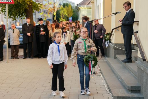 „Azokért akiket szeretünk, nincs hiábavaló áldozat” – Nemzeti gyásznapunk alkalmából tartottak megemlékezést Szatmárnémetiben - Képgaléria