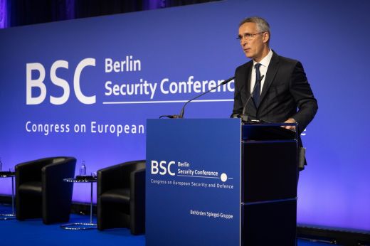 Jens Stoltenberg: nem engedhető meg, hogy Oroszország győzzön