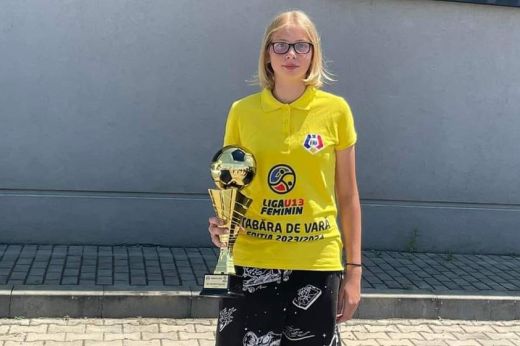 Szatmári tehetség az U15-ös román válogatottban: Zvenyák Johanna meghívót kapott a nemzeti csapathoz