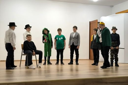 Tanulságokkal teli Picuravatóval köszöntötték az ötödikeseket a Református Gimnáziumban - VIDEÓ