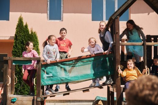 A lemorzsolódás ellenére is jól teljesít a magyar nyelvű oktatás