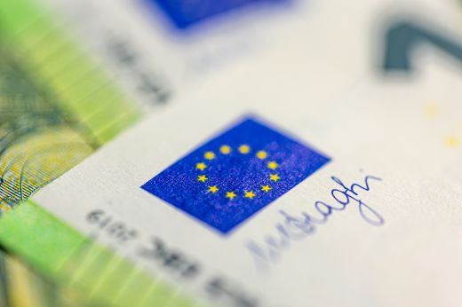 Eurobarométer: továbbra is az ukrajnai háború és a migráció a legfontosabb kérdések az unió előtt