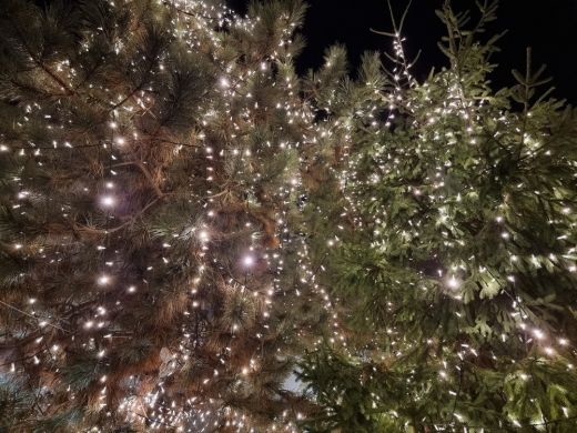 Ünnepi fények vidéken. Spórolnak vagy sem a karácsonyi díszvilágításon a községekben? Karácsonyi nagy körképünk.
