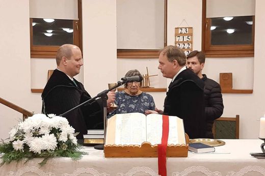 Reménységről a Reménység Szigetén, az Erdélyi Halottak Napján