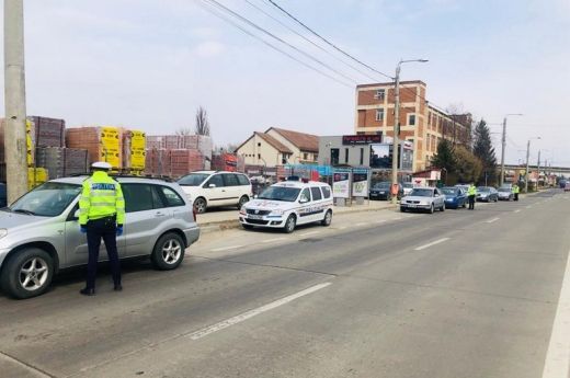 Közveszélyes sofőr miatt tárcsázta a 112-es segélyhívót egy másik autós Szatmár megyében