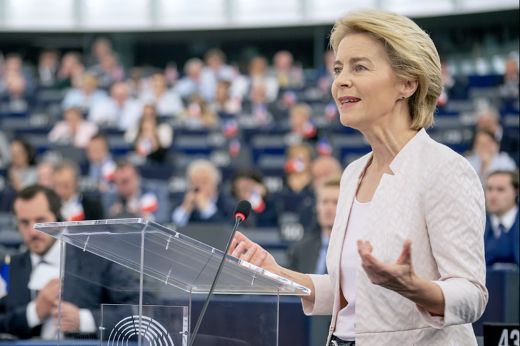 Von der Leyen: az EU sürgősségi támogatást nyújt Ukrajnának az áram és fűtés helyreállításához