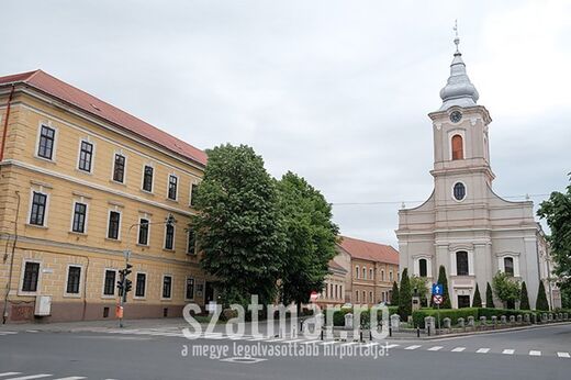 Búcsúzik a Szatmárnémeti Református Gimnázium XII. B osztálya - Képgaléria