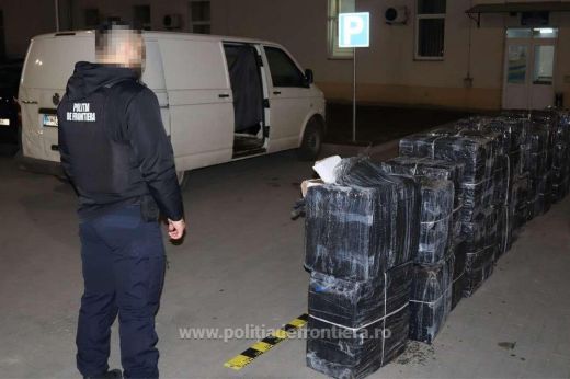 Lefizetett határrendész és 1800 csomag csempészcigaretta – vádemelés Szatmár megyében