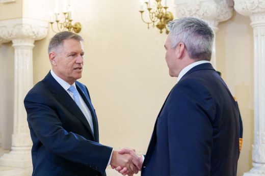 Karl Nehammer Bukarestben: a schengeni rendszer nem működik, tehát nem bővíthető