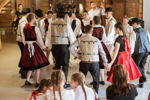 Családias hangulatban telt a Röpike Egyesület tanévzáró táncháza. Nyárra is sok a terv