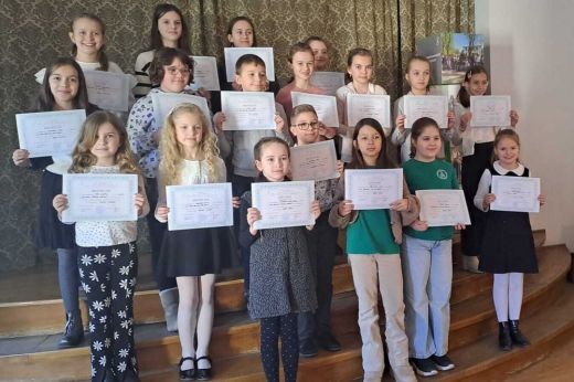 Fürkész helyesírási és nyelvhelyességi verseny megyei szakaszának legügyesebbjeit díjazták. Mutatjuk a teljes listát!