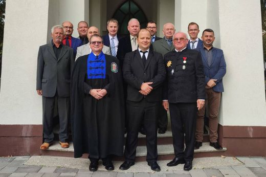 Megemlékezés az aradi vértanúkra Szigetlankán